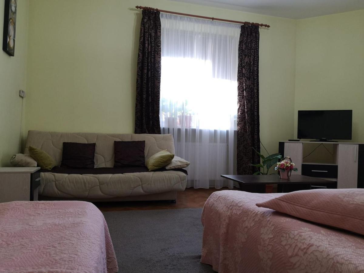Villa Casa Ioana Braşov Habitación foto